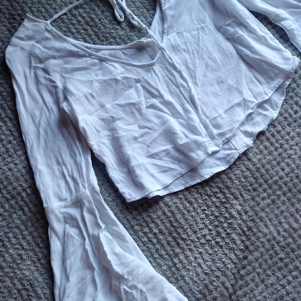White Button Up Cropped Blouse Size XS - Picture 5 of 6